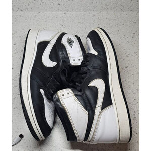 Nike Air Jordan 1 Mid Panda Black White GS 7Y